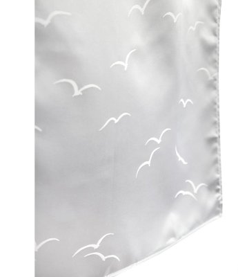 На картинке «Штора для ванной жаккард SV-JAC-066-11-4800 Fly (белая) 1,8*2,0»