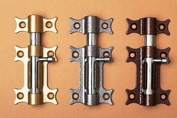 Засов дверной Делга L-105мм круглый оригинальный серебро (г.С-Петербург)