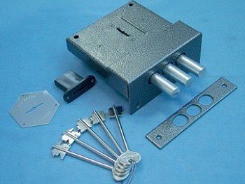 Замок накладной Керберос 110.11.003 полный комплект, центральный ключ (г.Санкт-Петербург)