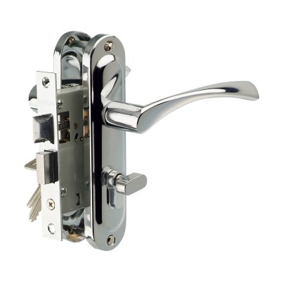 На картинке «Замок врезной Vrata 50/76-ЦМВ70 цилиндровый с защелкой, с ручкой, хром»