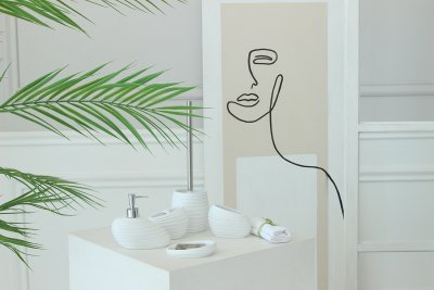 На картинке «Дозатор для мыла "Полирезина" Тира»