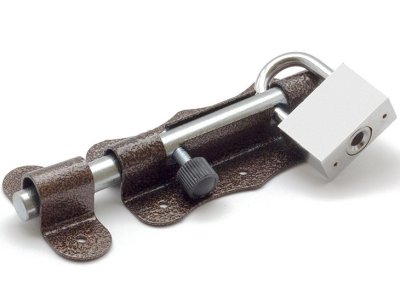 На картинке «Засов дверной "Симеко" ЗЩ 061 под навесной замок, L-100 мм, цинк (г.Боровичи)»