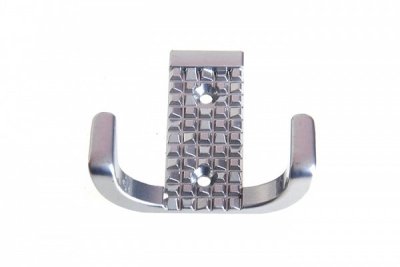 На картинке «Крючок-вешалка №29 двойной, хром (М-К)»